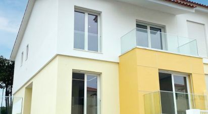 Maison T3 à Ericeira de 227 m²