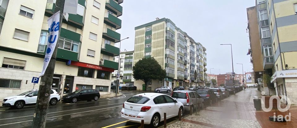 Apartamento T3 em Agualva de 88 m²