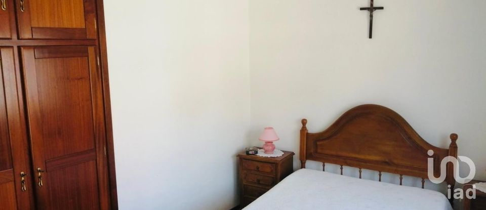 Moradia T3 em Lombo de 219 m²