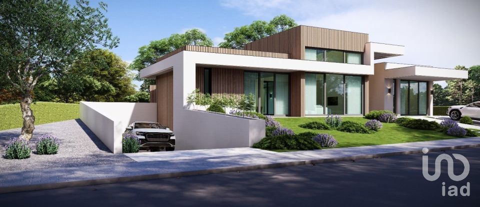 Moradia T4 em Quinta do Conde de 248 m²