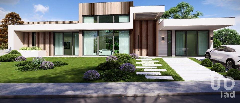 Moradia T4 em Quinta do Conde de 248 m²