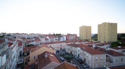 Apartamento T3 em Penha de França de 80 m²