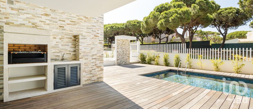 Moradia T3 em Albufeira e Olhos de Água de 200 m²