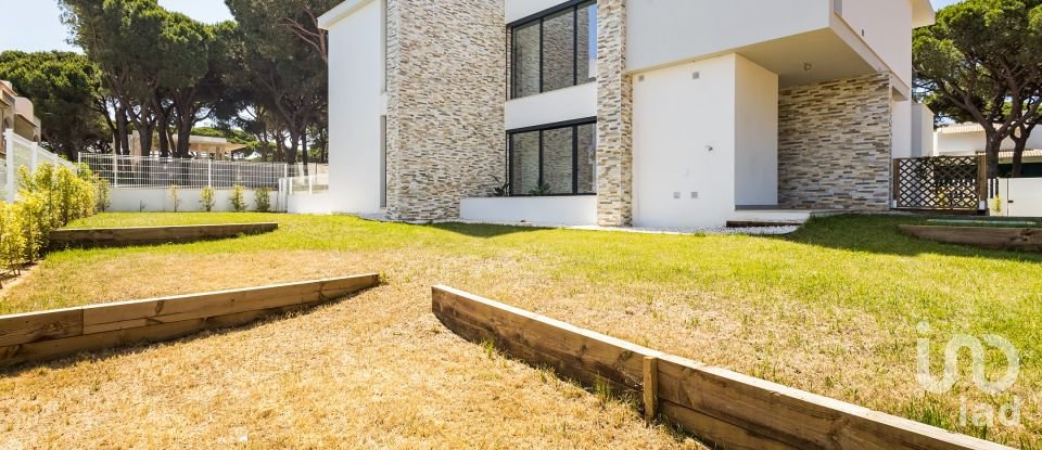 Moradia T3 em Albufeira e Olhos de Água de 200 m²