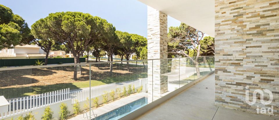 Moradia T3 em Albufeira e Olhos de Água de 200 m²