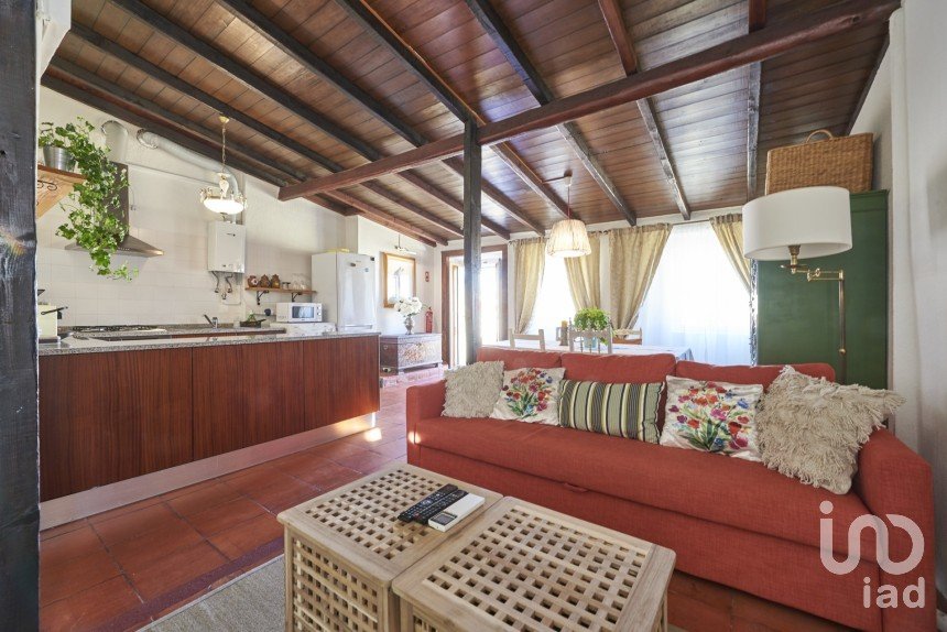 Appartement T2 à Ajuda de 90 m²