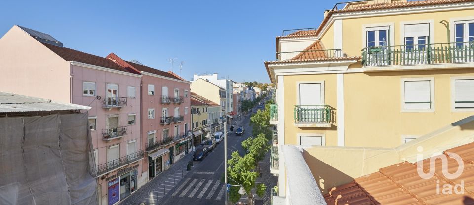 Appartement T2 à Ajuda de 90 m²