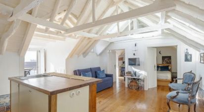 Apartment T2 in Santa Maria Maior of 44 m²