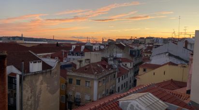 Apartment T2 in Santa Maria Maior of 44 m²