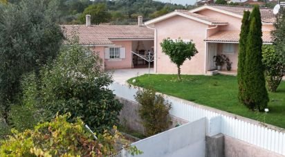 Maison T3 à Arrifana de 228 m²