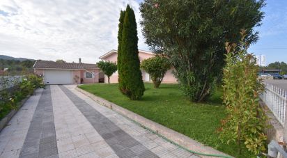 Maison T3 à Arrifana de 228 m²