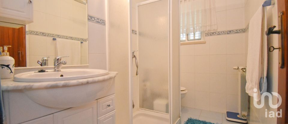 Moradia T3 em Arrifana de 228 m²