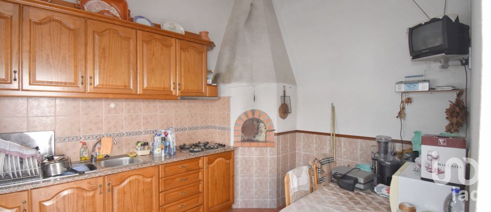 Moradia T3 em Arrifana de 228 m²