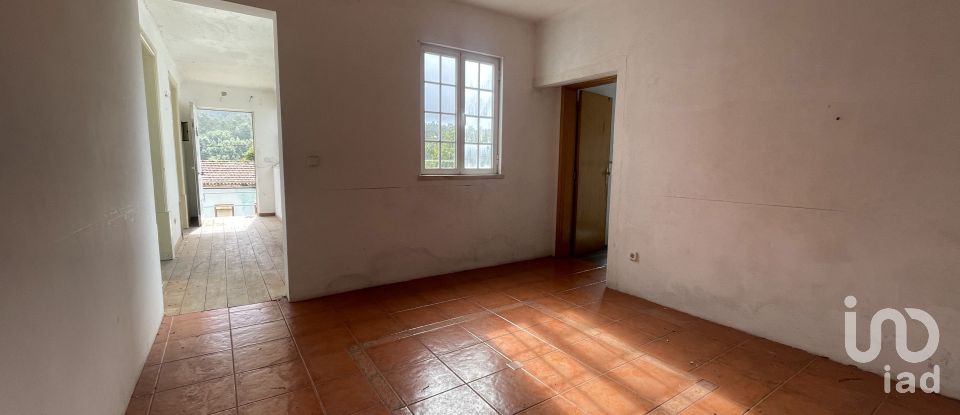 Moradia T2 em Semide e Rio Vide de 104 m²