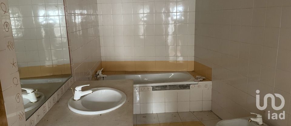 Moradia T2 em Semide e Rio Vide de 104 m²