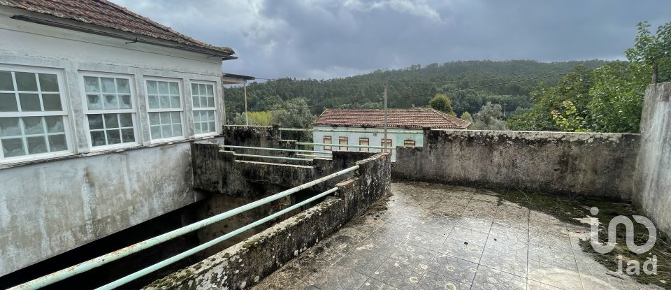 Moradia T2 em Semide e Rio Vide de 104 m²