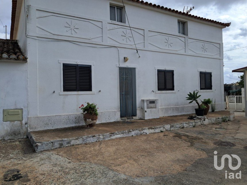 Moradia T3 em Alcoutim e Pereiro de 120 m²