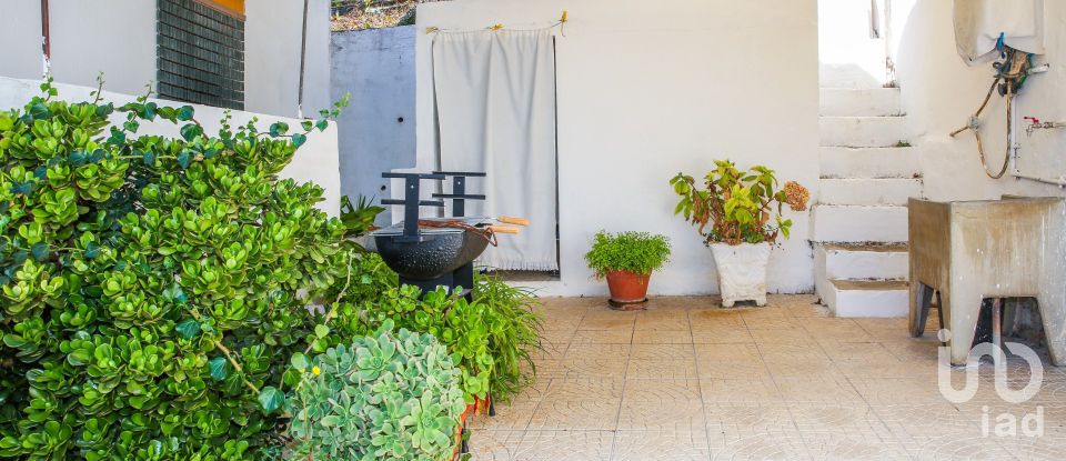 Moradia T2 em Aldeia Galega da Merceana e Aldeia Gavinha de 85 m²