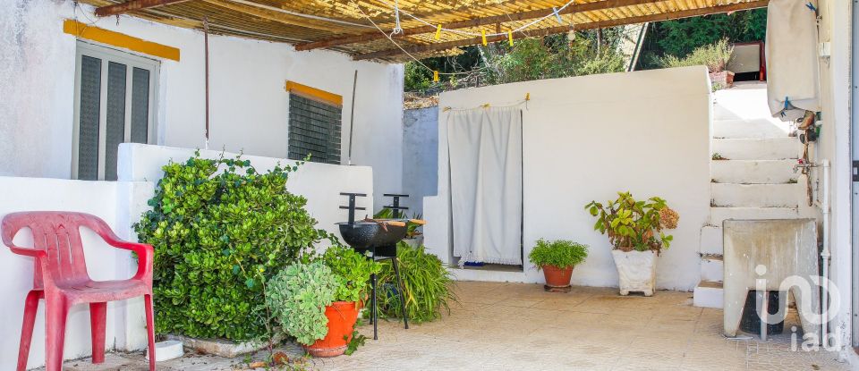 Moradia T2 em Aldeia Galega da Merceana e Aldeia Gavinha de 85 m²