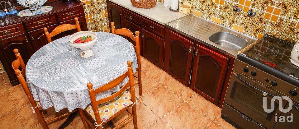 Moradia T2 em Aldeia Galega da Merceana e Aldeia Gavinha de 85 m²