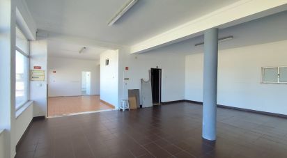 Hangar à Aveiras de Baixo de 210 m²