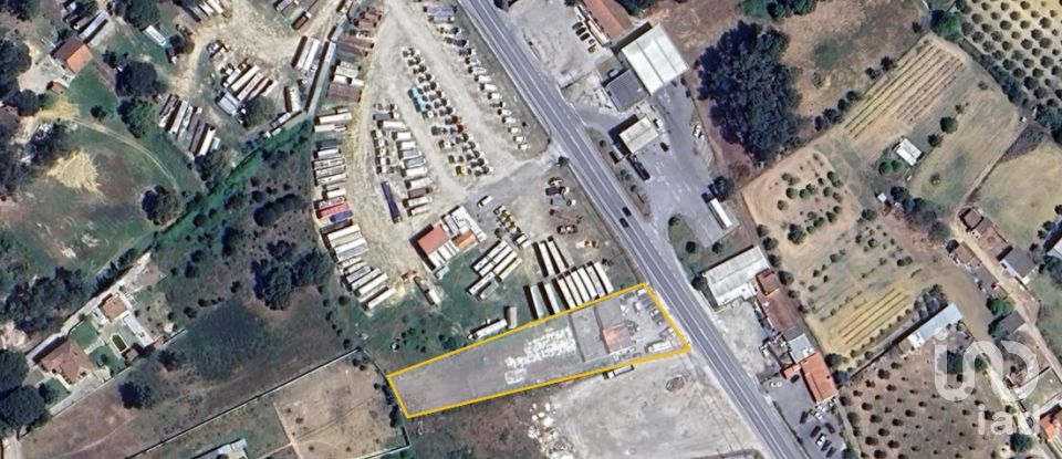 Hangar à Aveiras de Baixo de 210 m²