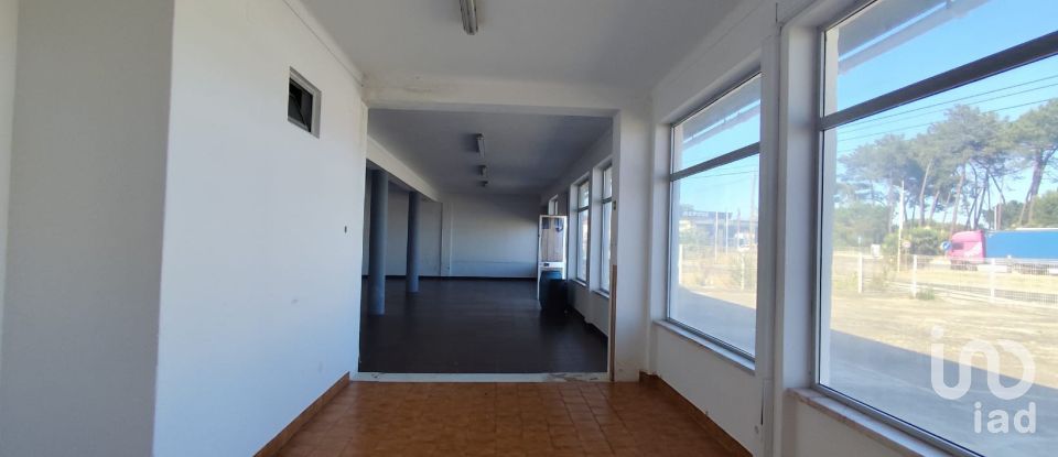 Hangar à Aveiras de Baixo de 210 m²