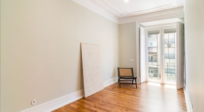 Apartamento T2 em Penha de França de 85 m²