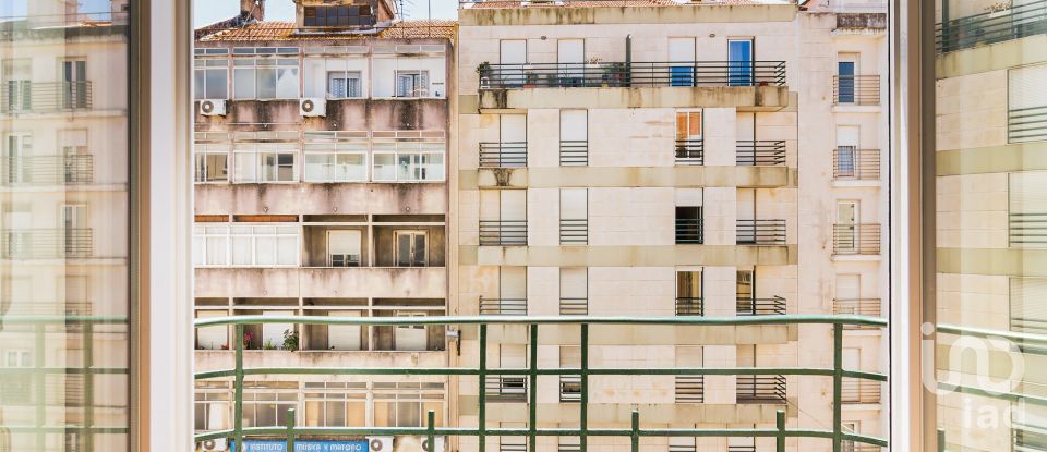 Apartamento T2 em Penha de França de 85 m²