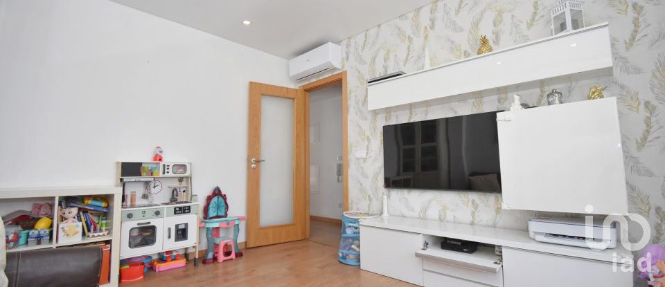 Apartamento T2 em Alverca do Ribatejo e Sobralinho de 80 m²