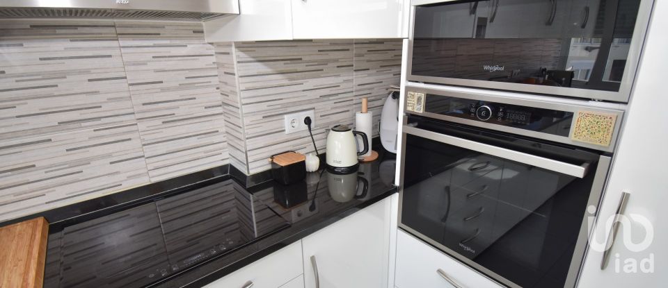 Apartamento T2 em Alverca do Ribatejo e Sobralinho de 80 m²