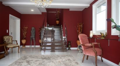 Maison T7 à Oliveira do Bairro de 850 m²