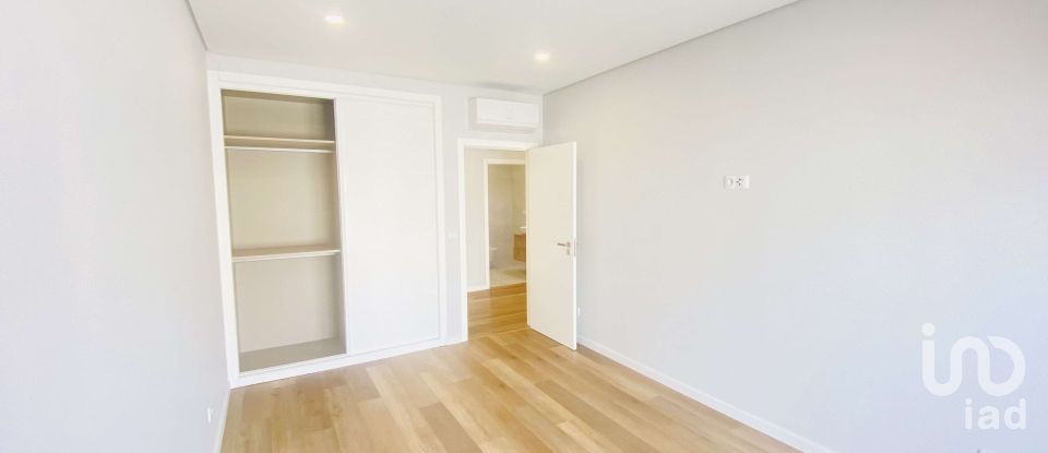 Maison T5 à Santo Isidoro de 232 m²