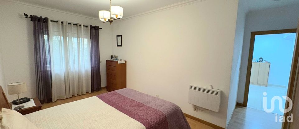 Apartamento T2 em Agualva E Mira-Sintra de 88 m²