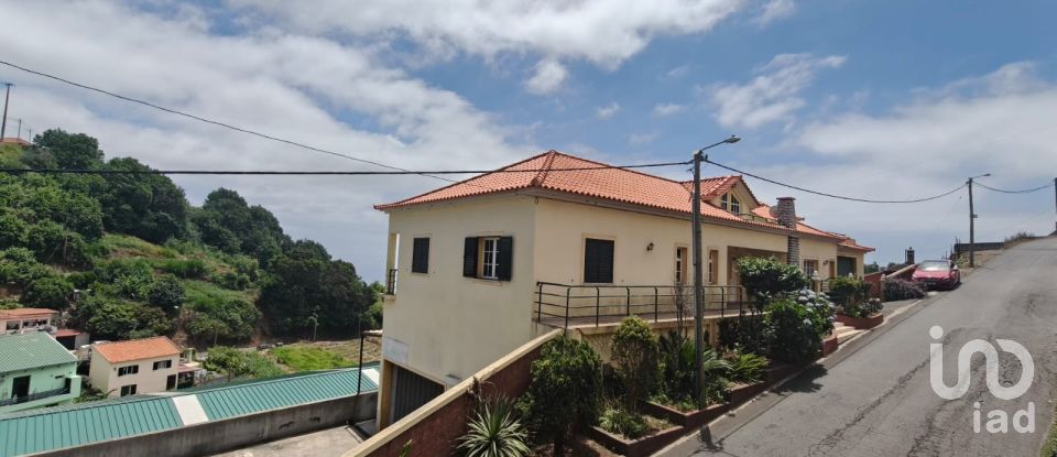 Moradia T3 em Canhas de 248 m²