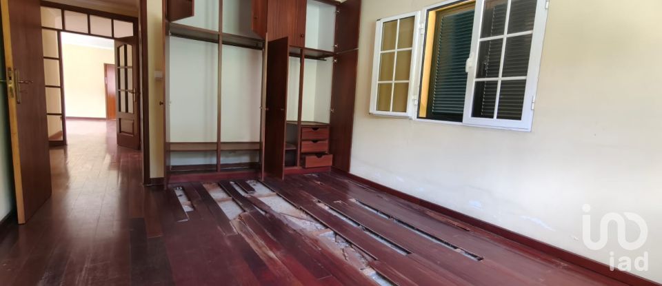 Moradia T3 em Canhas de 248 m²