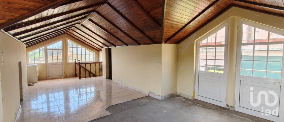 Moradia T3 em Canhas de 248 m²