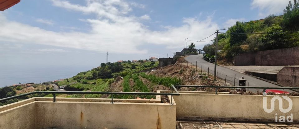 Moradia T3 em Canhas de 248 m²