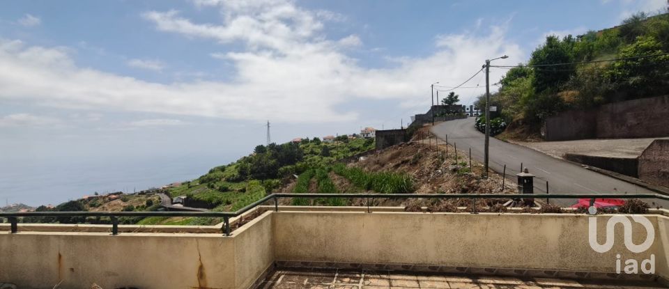 Moradia T3 em Canhas de 248 m²