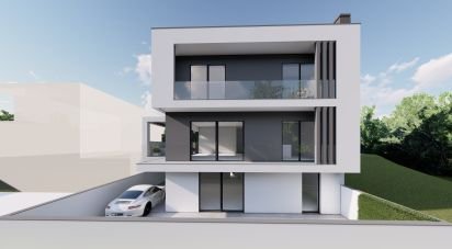 Maison T3 à Mexilhoeira Grande de 190 m²