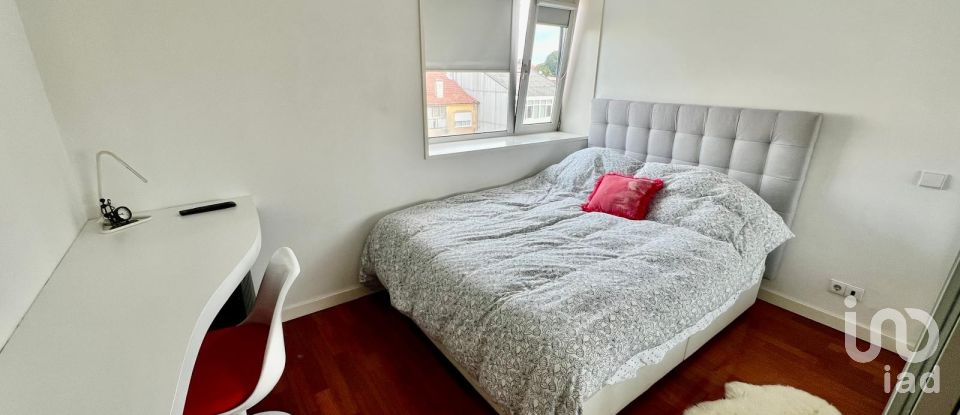 Apartamento T2 em Cedofeita, Santo Ildefonso, Sé, Miragaia, São Nicolau e Vitória de 77 m²