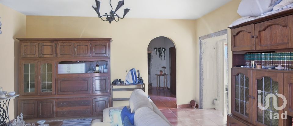 House T3 in Gandra e Taião of 130 m²