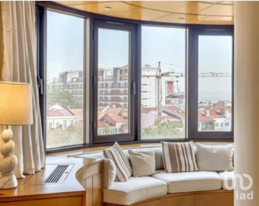 Appartement T3 à Campo de Ourique de 175 m²