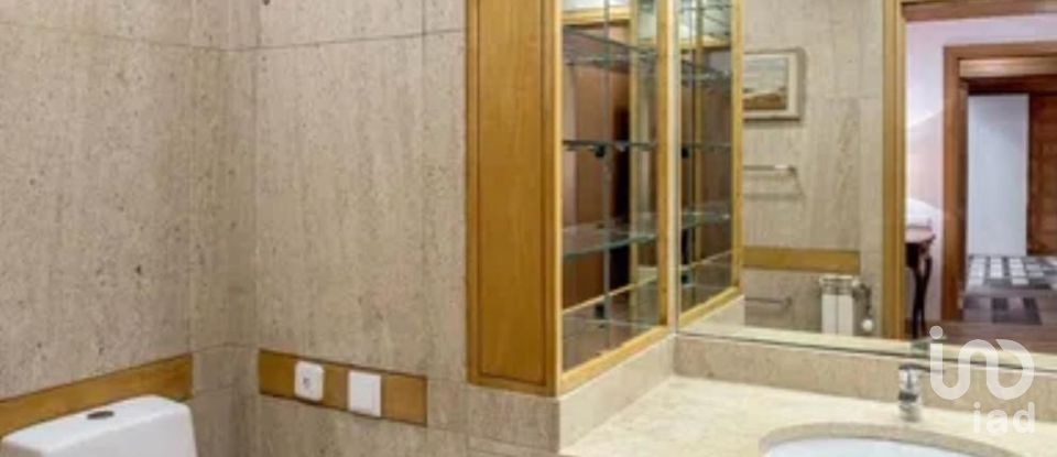 Appartement T3 à Campo de Ourique de 175 m²