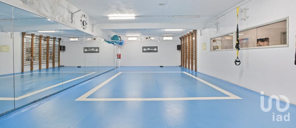 Loja / Estabelecimento Comercial em Valença, Cristelo Covo e Arão de 500 m²