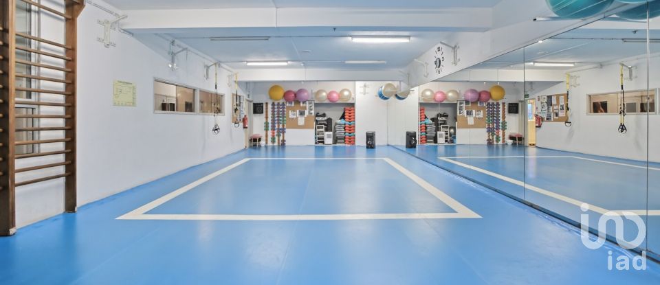 Loja / Estabelecimento Comercial em Valença, Cristelo Covo e Arão de 500 m²