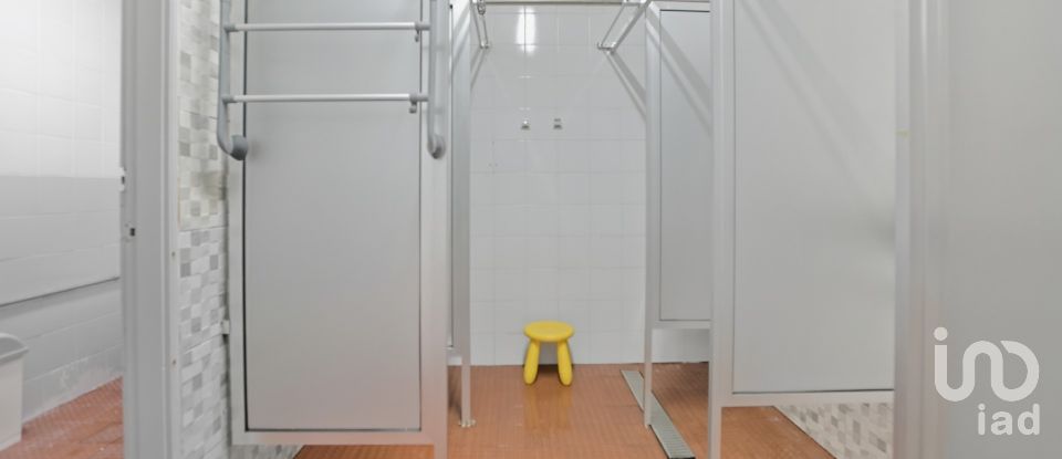 Loja / Estabelecimento Comercial em Valença, Cristelo Covo e Arão de 500 m²