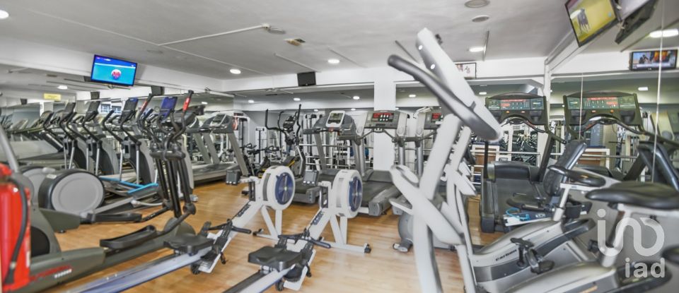 Loja / Estabelecimento Comercial em Valença, Cristelo Covo e Arão de 500 m²