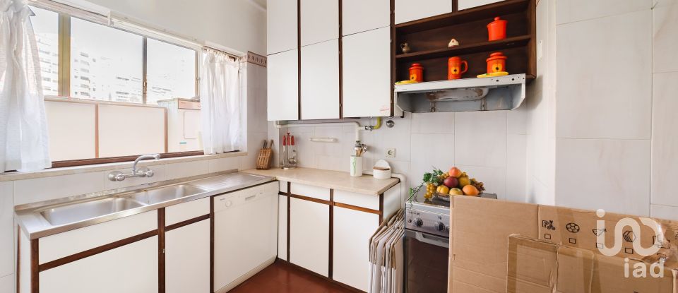 Apartamento T4 em Algés, Linda-a-Velha e Cruz Quebrada-Dafundo de 139 m²