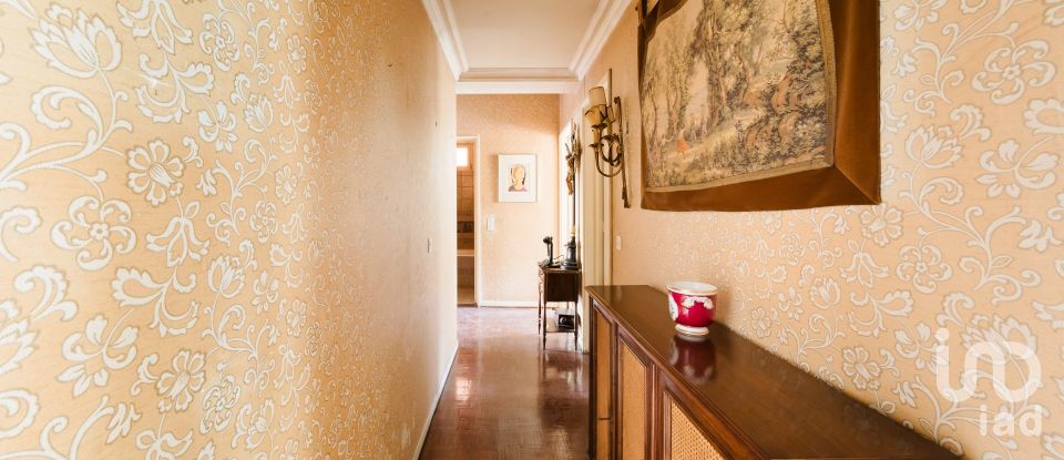 Apartamento T4 em Algés, Linda-a-Velha e Cruz Quebrada-Dafundo de 139 m²